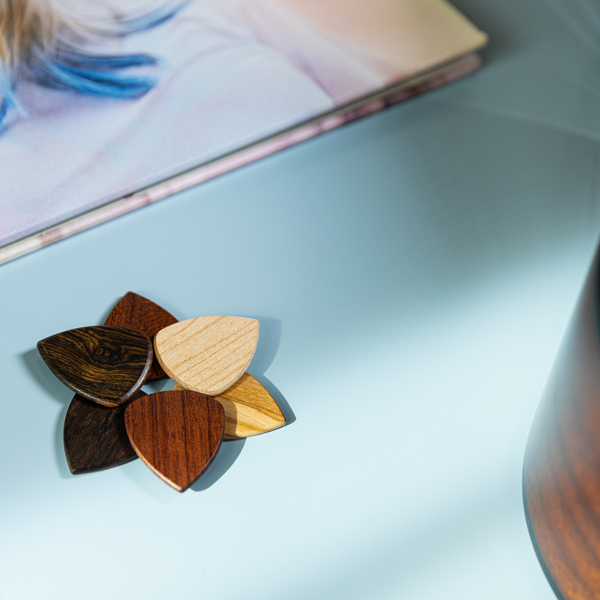 SixTone - Signature Pick Collection